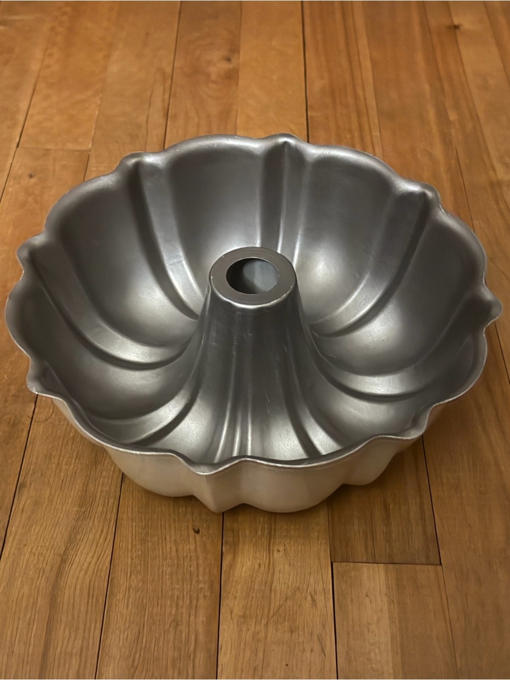 10 inch Bundt Cake Pan